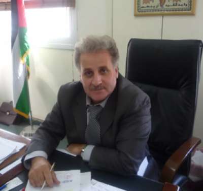 وفاة رئيس بلدية طولكرم السابق المهندس إياد الجلاد
